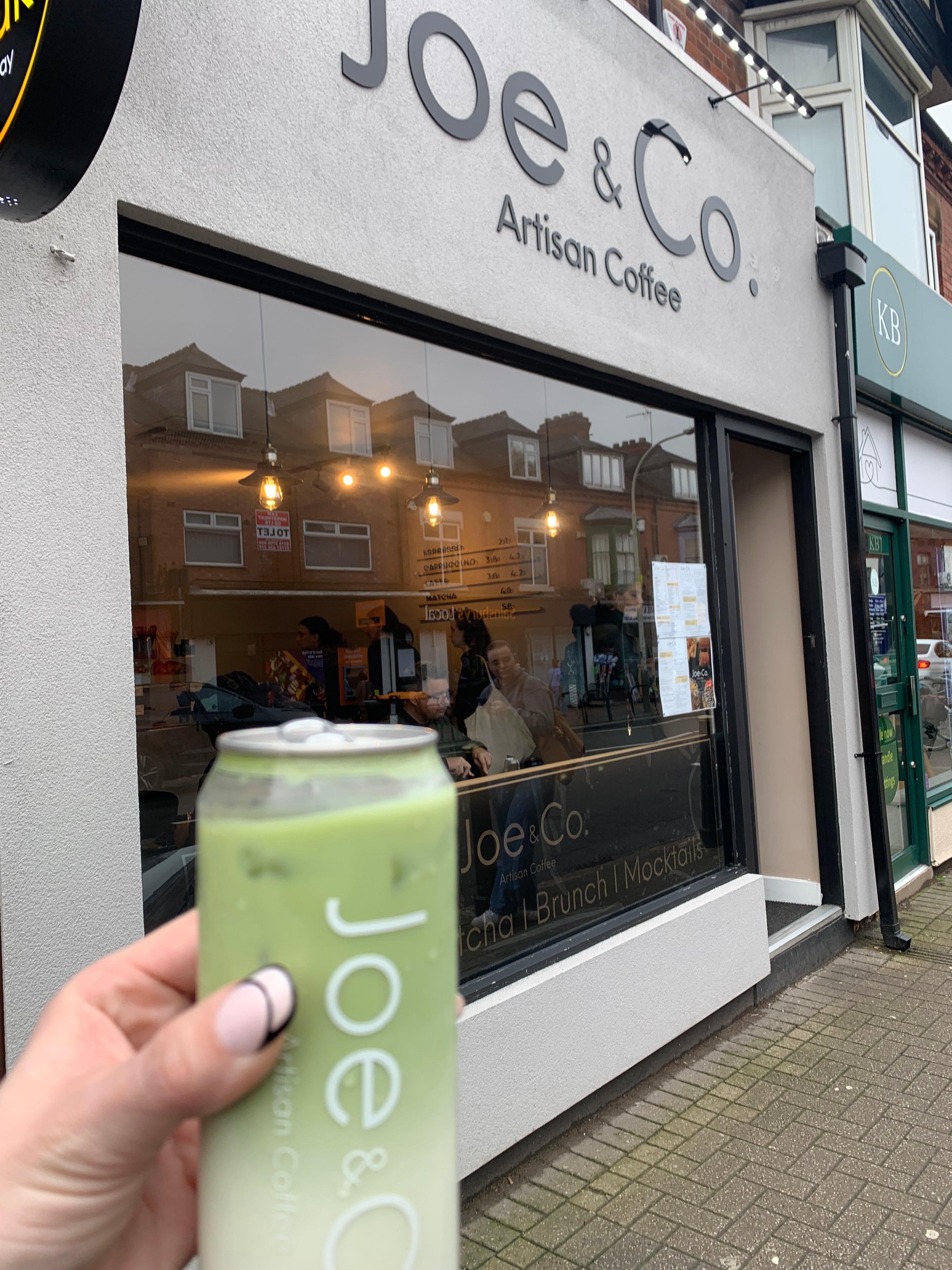 Founder feature - Joe & Co